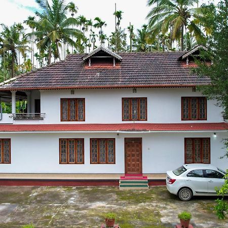 Appartamento Wayanad Palm Grove Retreat G Floor Sultan Bathery Esterno foto