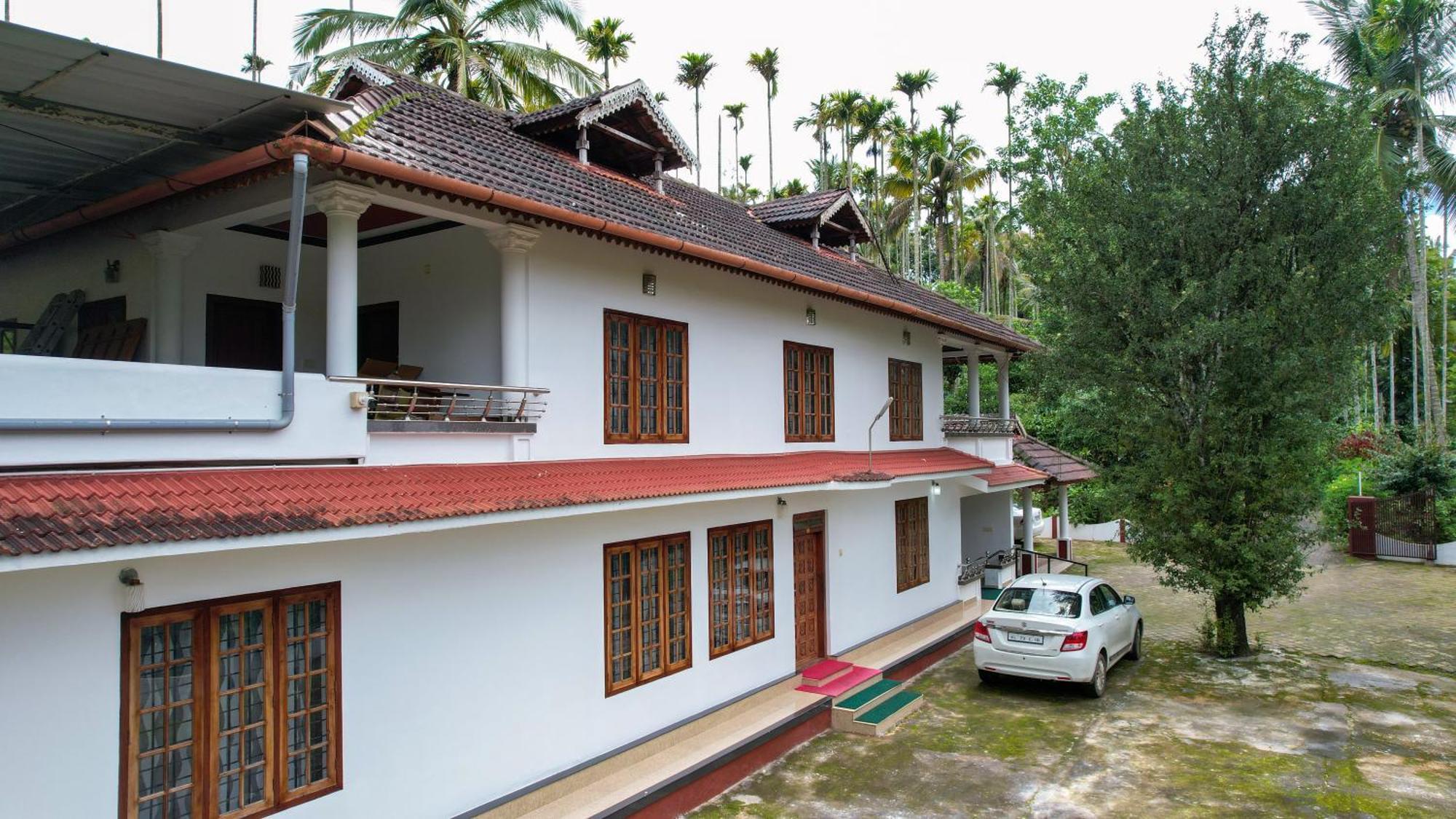 Appartamento Wayanad Palm Grove Retreat G Floor Sultan Bathery Esterno foto
